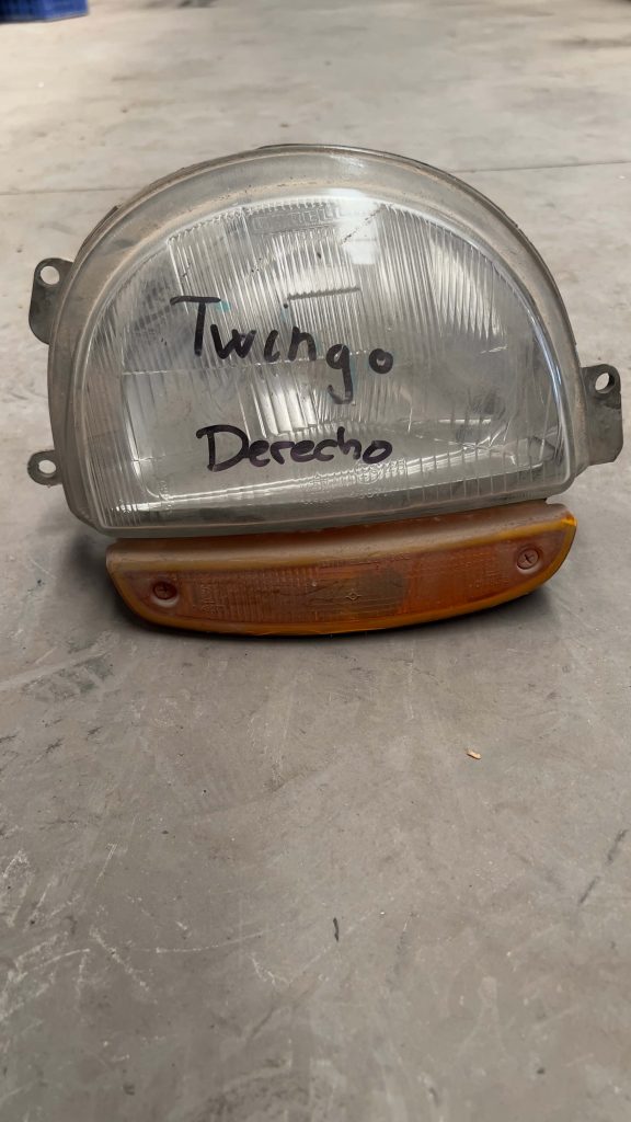 Faro Renault Twingo derecha