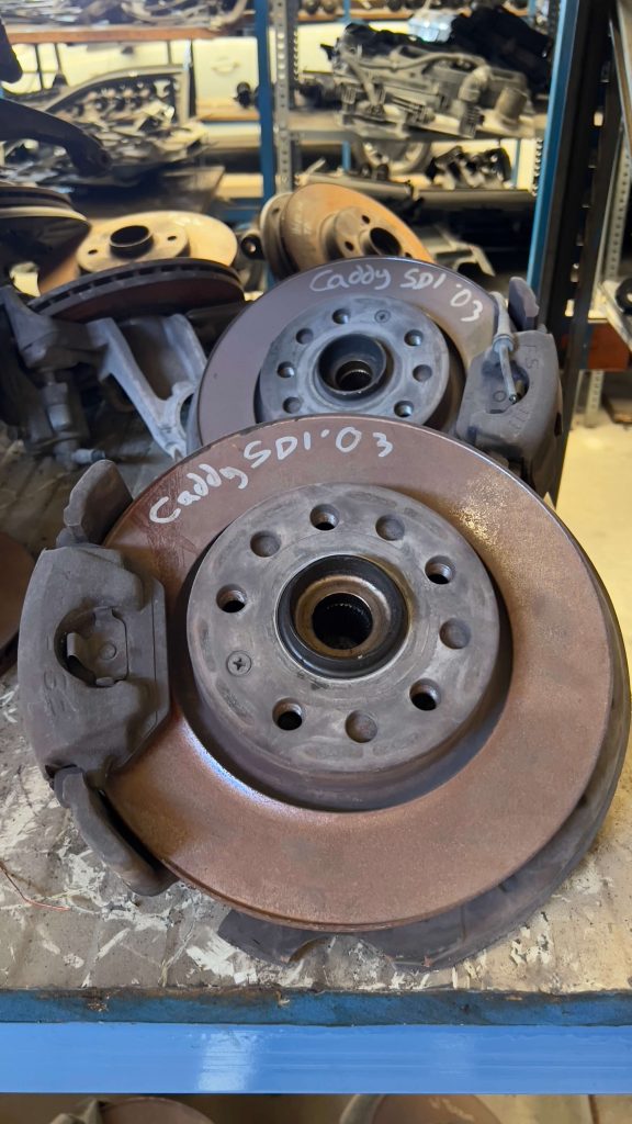 Freno Volkswagen Caddy sdi 2003