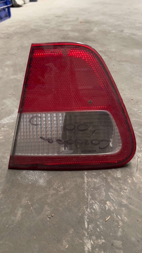 Piloto Seat Cordoba 2000 derecha