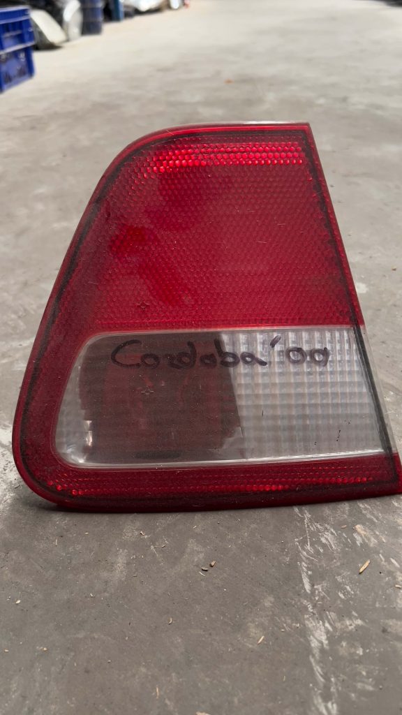 Piloto Seat Cordoba 2000 izquierda