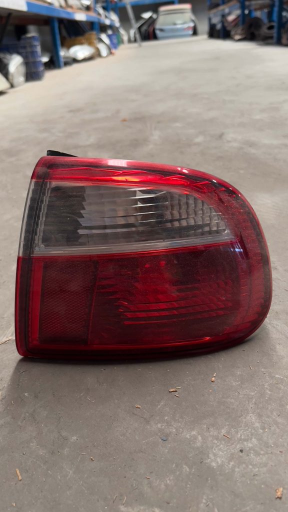 Piloto Seat Toledo 2000 derecha