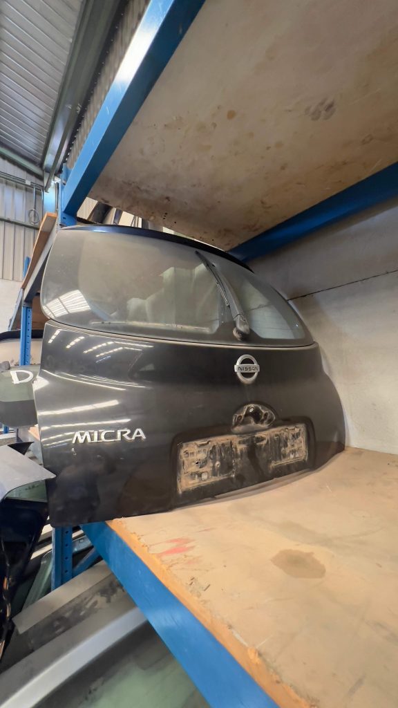 Porton Trasero Nissan Micra
